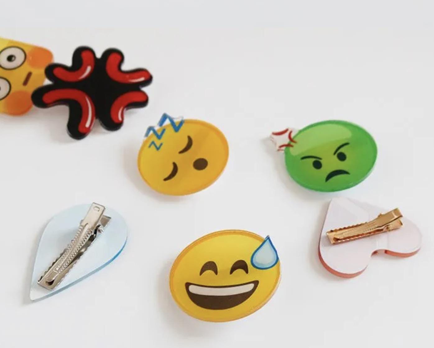 15 pieces Cute Cartoon Emoji Face Arylic Metal Hair Clip, adorable Hair Claws, Creative Funny Hair Accessories, Gift for Women