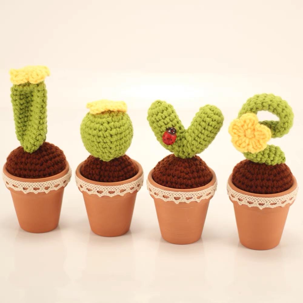 Hand Knit Cacti | Decor | LOVE | Valentine's Day | Couple | Gift for Her Him | Ornaments | Four pieces