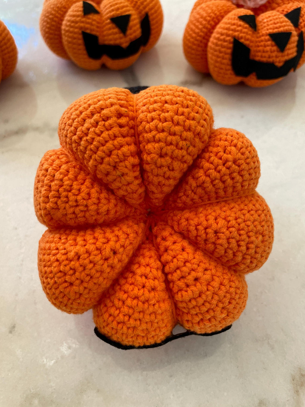 Hand Knit Pumpkins Phone Holder Fall Decor Halloween Holiday theme Desktop Decor Stands