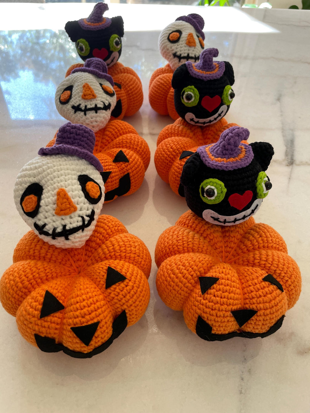 Hand Knit Pumpkins Phone Holder Fall Decor Halloween Holiday theme Desktop Decor Stands
