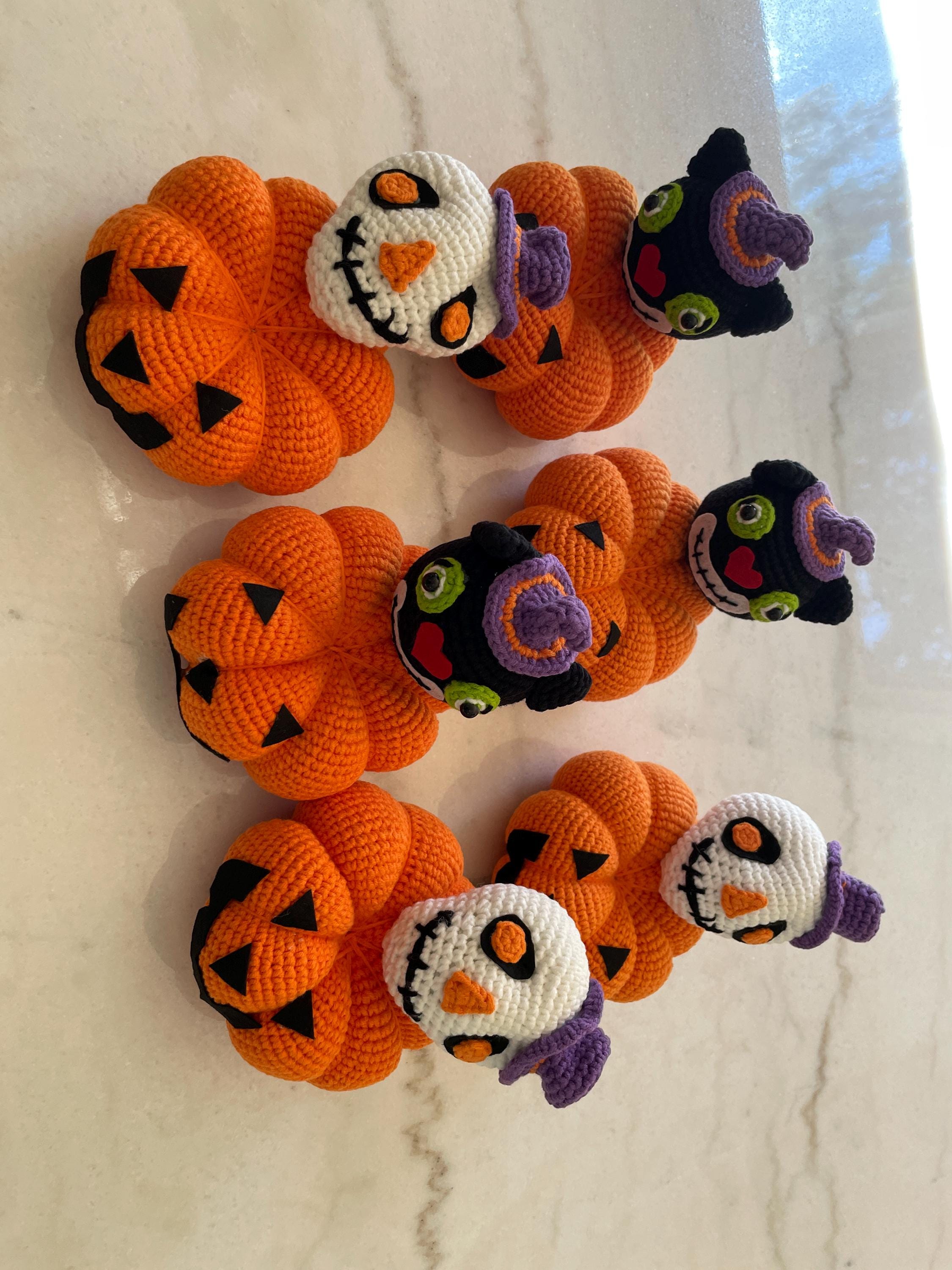 Hand Knit Pumpkins Phone Holder Fall Decor Halloween Holiday theme Desktop Decor Stands