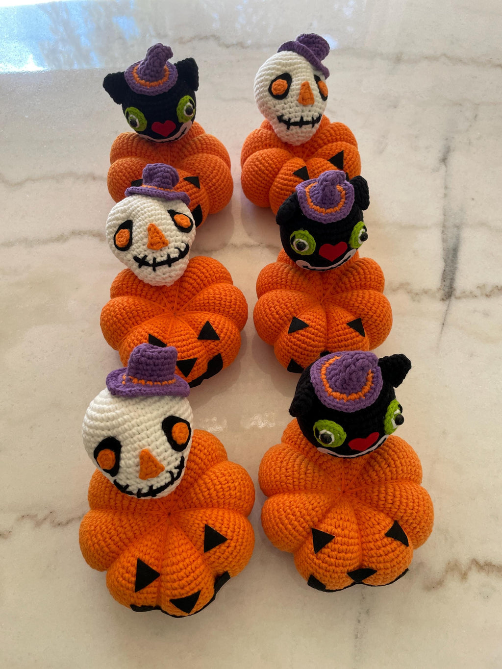 Hand Knit Pumpkins Phone Holder Fall Decor Halloween Holiday theme Desktop Decor Stands